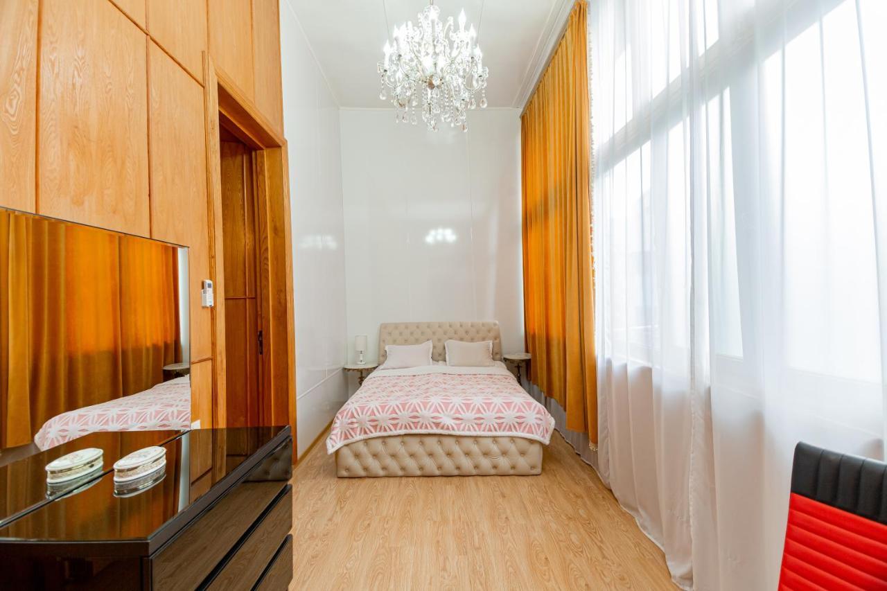 Town Center Rustaveli Aparthotel Тбилиси Екстериор снимка